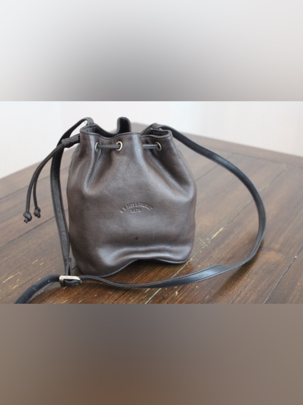 Vintage G.H. Bass drawstring bucket bag